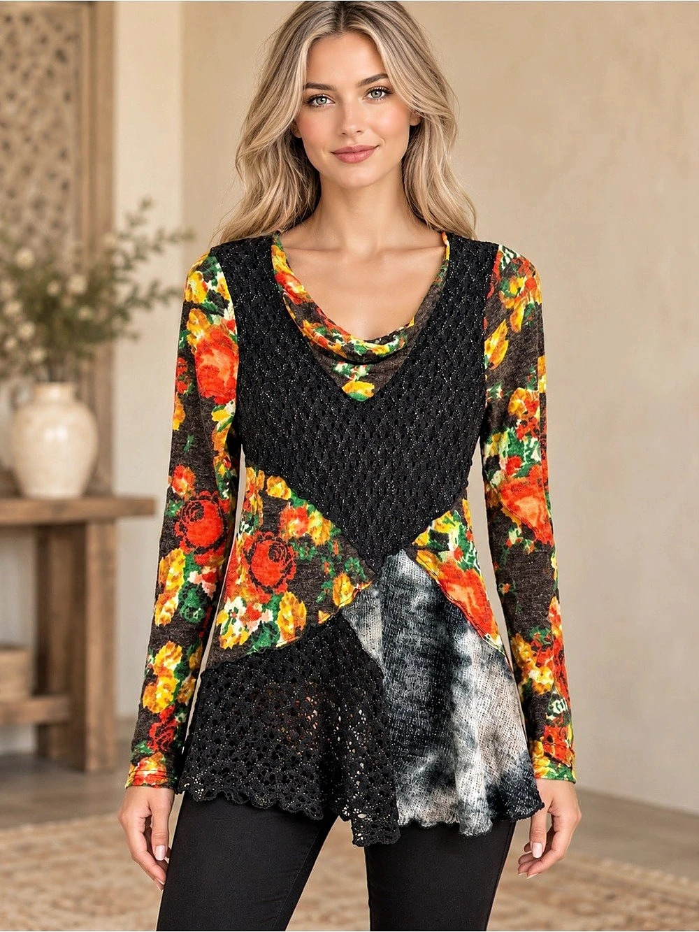 This That Floral Knit Tunic Size Medium